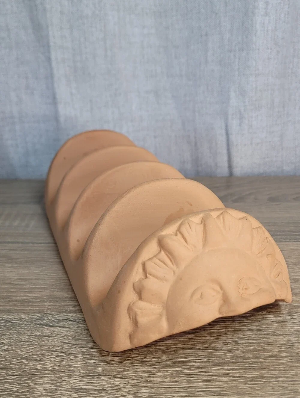 Bentson-West Terracotta Sun Accent Taco Holder Natural Terra Cotta Vintage